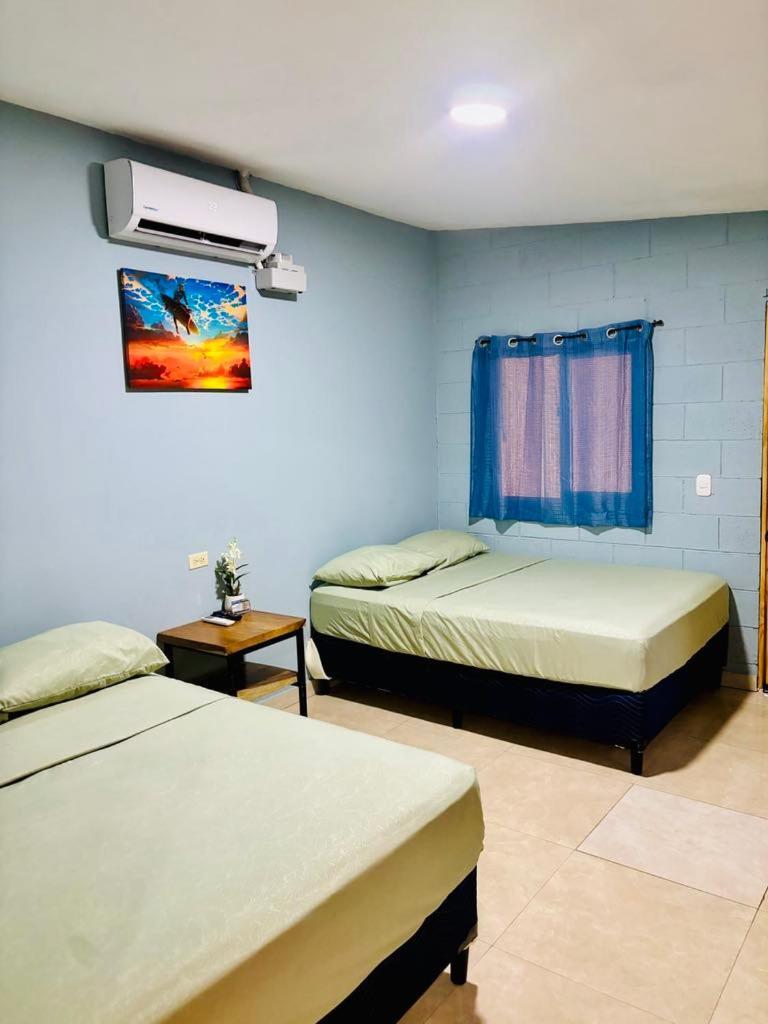 Hostal Camila'S Tamanique Exteriör bild